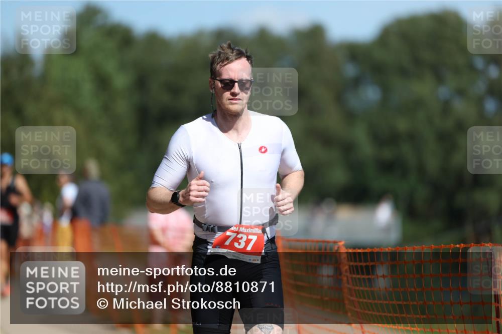 07.09.2025 - 19. Norderstedt Triathlon Michael Strokosch http://msf.ph/oto/8810871 07.09.2025 12:49:20 Laufen 202, 737, 820 meine-sportfotos.de