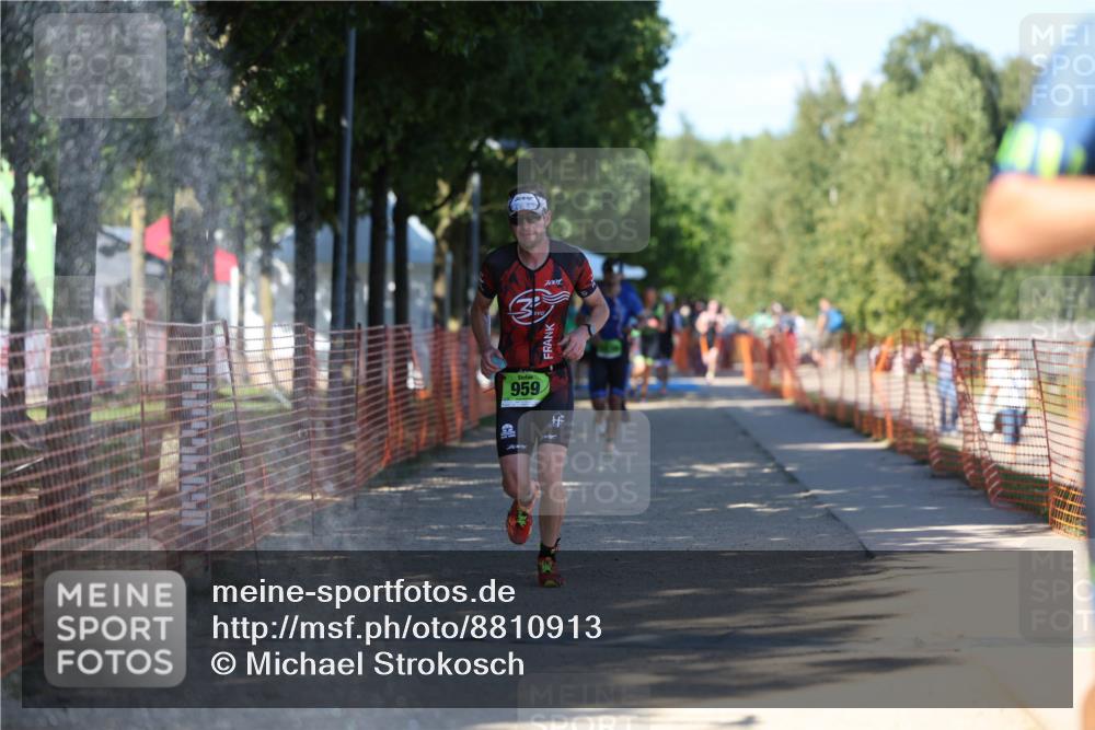 07.09.2025 - 19. Norderstedt Triathlon Michael Strokosch http://msf.ph/oto/8810913 07.09.2025 15:19:49 Laufen 382, 959 meine-sportfotos.de