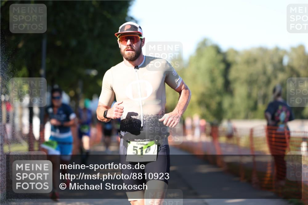 07.09.2025 - 19. Norderstedt Triathlon Michael Strokosch http://msf.ph/oto/8810923 07.09.2025 16:16:45 Laufen 514, 520, 1105 meine-sportfotos.de
