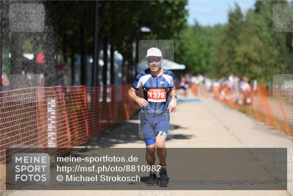 07.09.2025 - 19. Norderstedt Triathlon Michael Strokosch http://msf.ph/oto/8810982 07.09.2025 13:27:10 Laufen 1376 meine-sportfotos.de