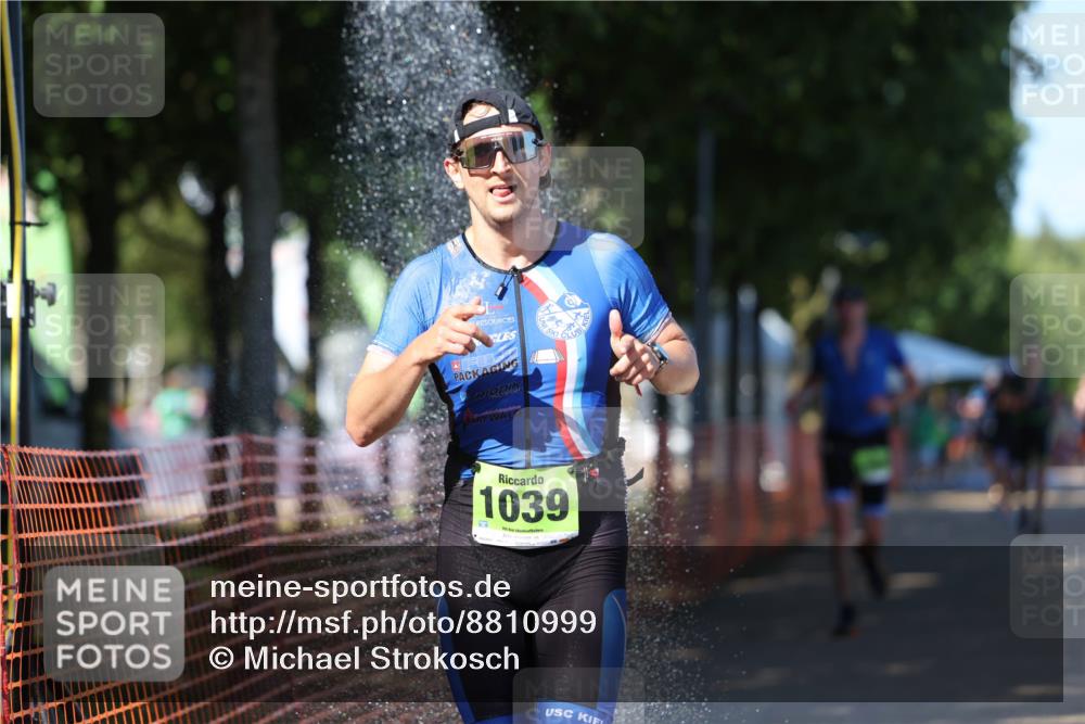 07.09.2025 - 19. Norderstedt Triathlon Michael Strokosch http://msf.ph/oto/8810999 07.09.2025 15:19:55 Laufen 959, 1009 meine-sportfotos.de