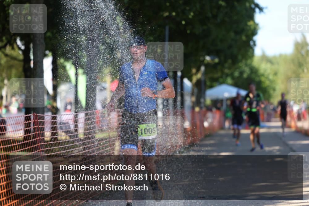 07.09.2025 - 19. Norderstedt Triathlon Michael Strokosch http://msf.ph/oto/8811016 07.09.2025 15:19:58 Laufen 900, 971, 1002, 1009 meine-sportfotos.de