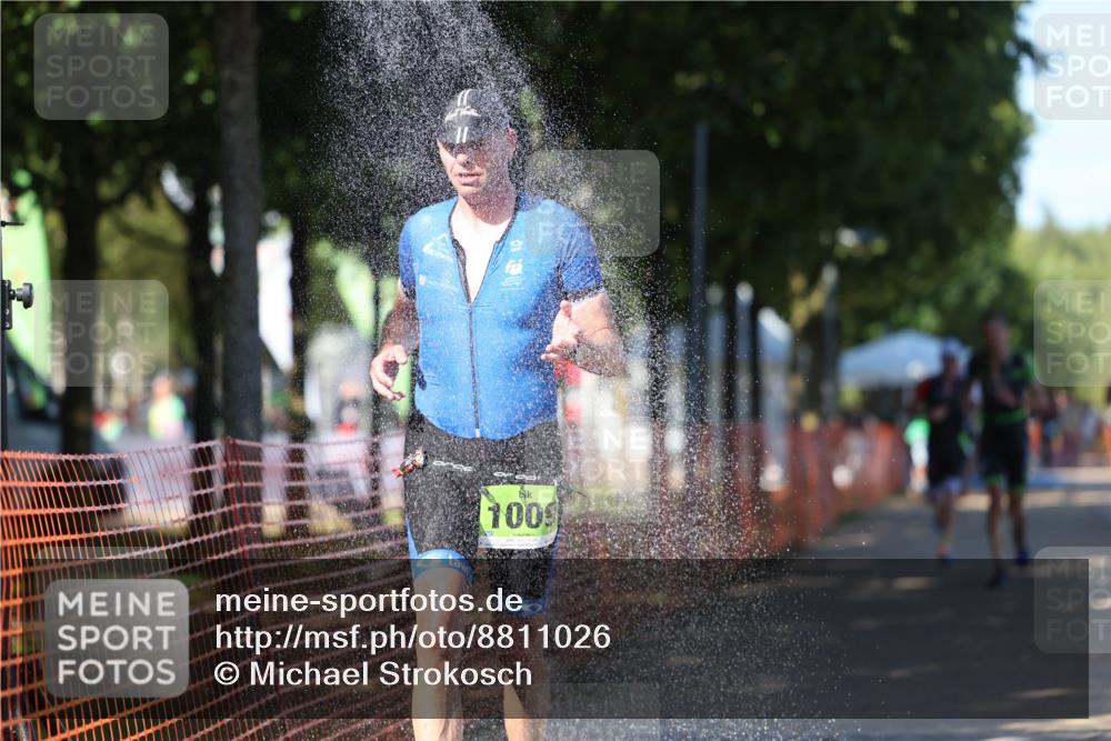 07.09.2025 - 19. Norderstedt Triathlon Michael Strokosch http://msf.ph/oto/8811026 07.09.2025 15:19:59 Laufen 900, 971, 1002, 1009 meine-sportfotos.de