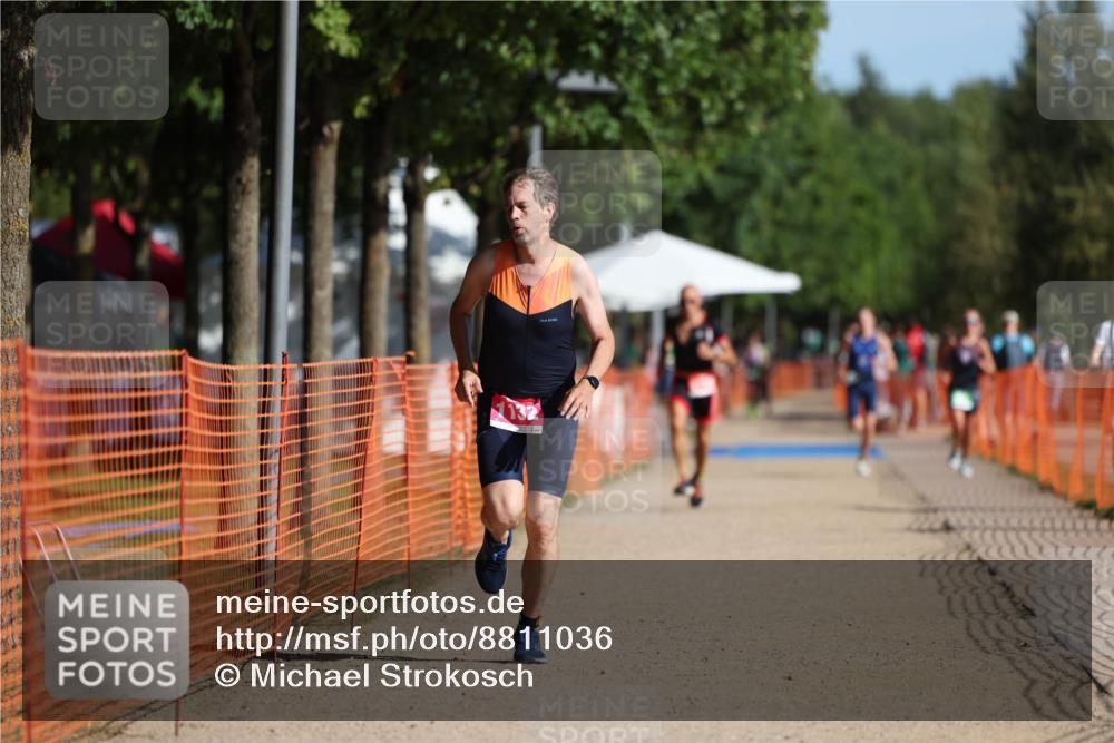 07.09.2025 - 19. Norderstedt Triathlon Michael Strokosch http://msf.ph/oto/8811036 07.09.2025 10:41:37 Laufen 663, 1132 meine-sportfotos.de