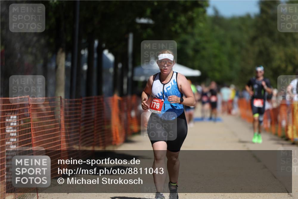 07.09.2025 - 19. Norderstedt Triathlon Michael Strokosch http://msf.ph/oto/8811043 07.09.2025 12:49:32 Laufen 779, 1369 meine-sportfotos.de