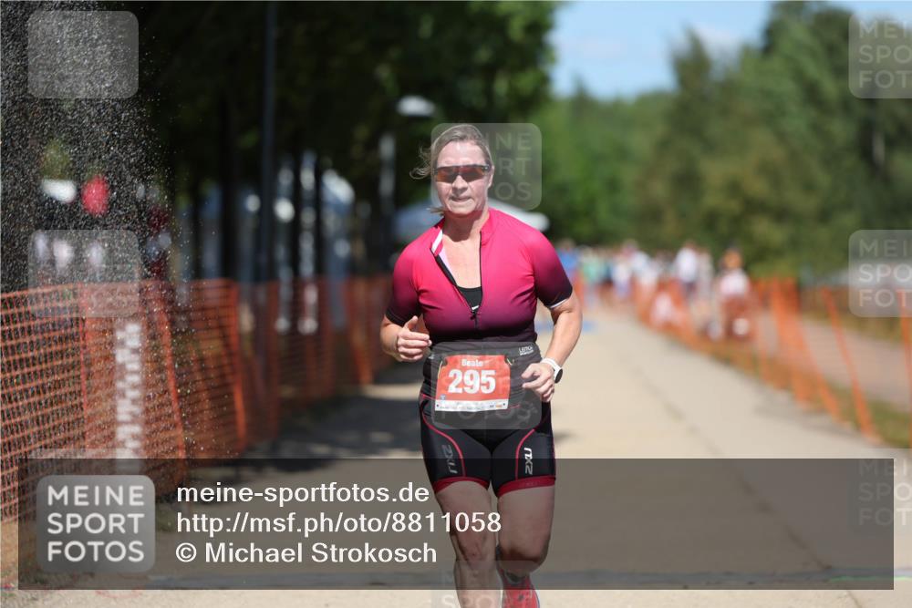 07.09.2025 - 19. Norderstedt Triathlon Michael Strokosch http://msf.ph/oto/8811058 07.09.2025 13:27:20 Laufen 295, 346 meine-sportfotos.de
