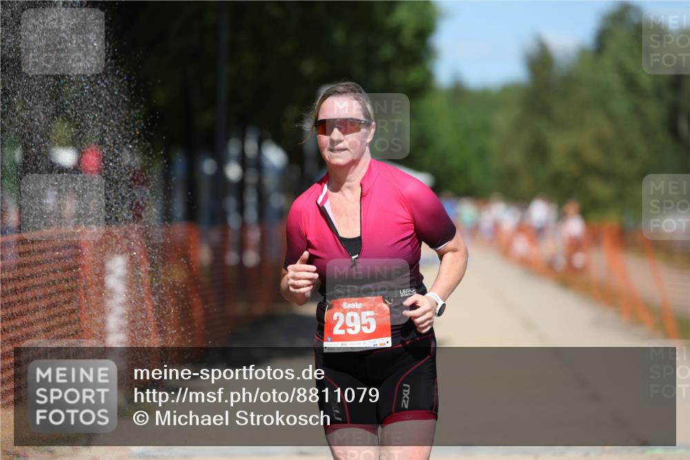 07.09.2025 - 19. Norderstedt Triathlon Michael Strokosch http://msf.ph/oto/8811079 07.09.2025 13:27:21 Laufen 295, 346 meine-sportfotos.de