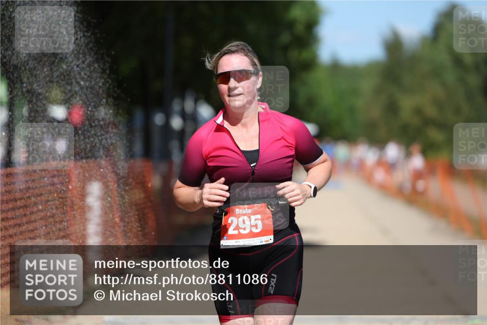 07.09.2025 - 19. Norderstedt Triathlon Michael Strokosch http://msf.ph/oto/8811086 07.09.2025 13:27:21 Laufen 295, 346 meine-sportfotos.de