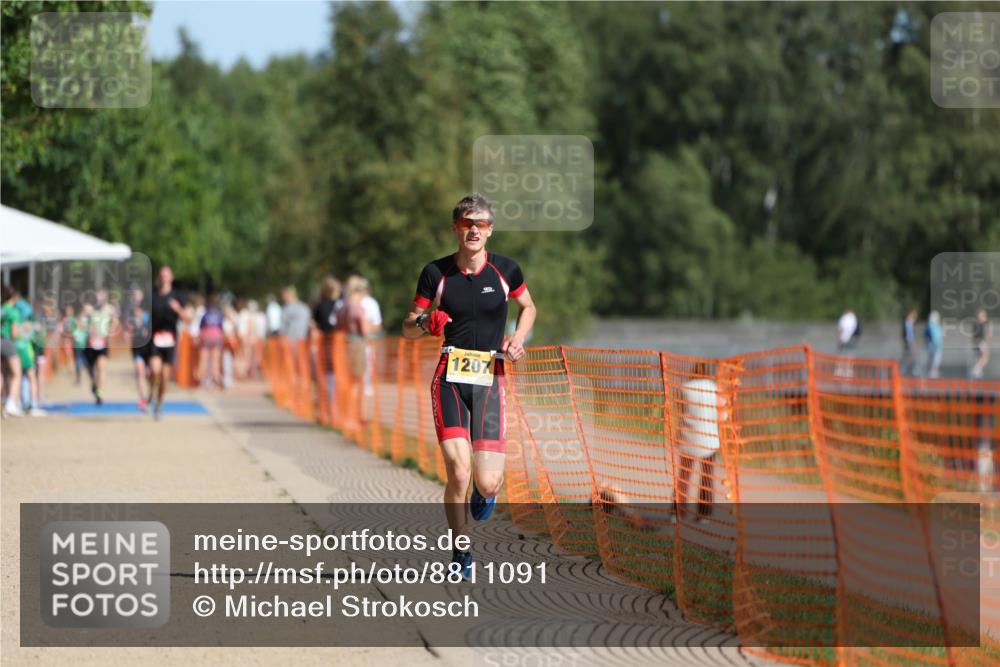 07.09.2025 - 19. Norderstedt Triathlon Michael Strokosch http://msf.ph/oto/8811091 07.09.2025 11:39:58 Laufen 199, 1207, 1335 meine-sportfotos.de