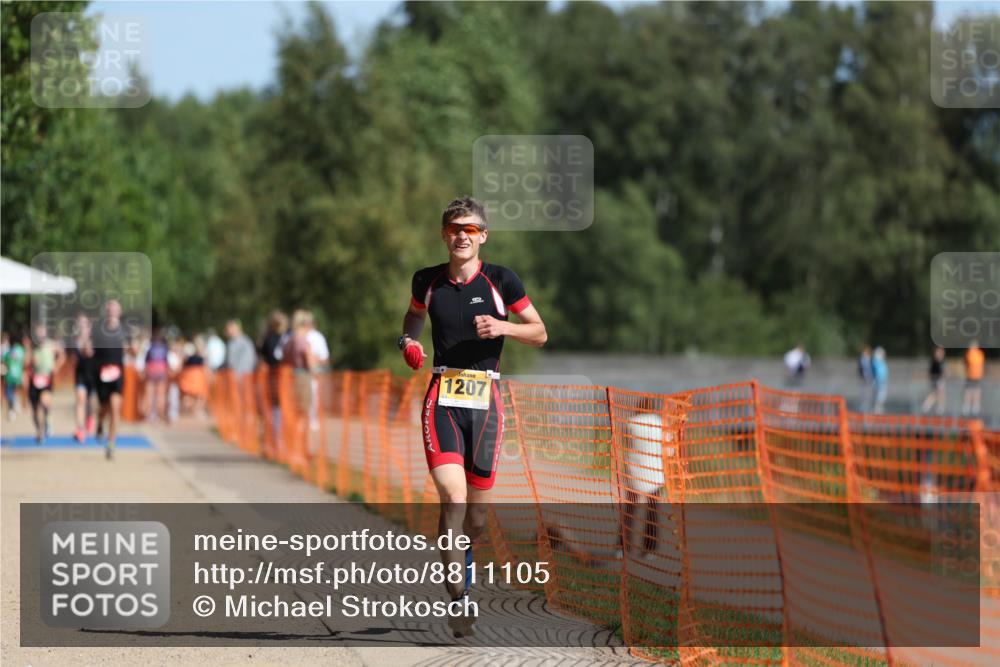 07.09.2025 - 19. Norderstedt Triathlon Michael Strokosch http://msf.ph/oto/8811105 07.09.2025 11:39:58 Laufen 199, 1207, 1335 meine-sportfotos.de