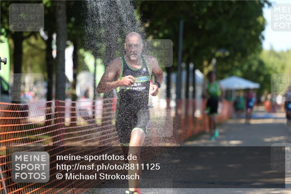 07.09.2025 - 19. Norderstedt Triathlon Michael Strokosch http://msf.ph/oto/8811125 07.09.2025 15:20:11 Laufen 1408 meine-sportfotos.de