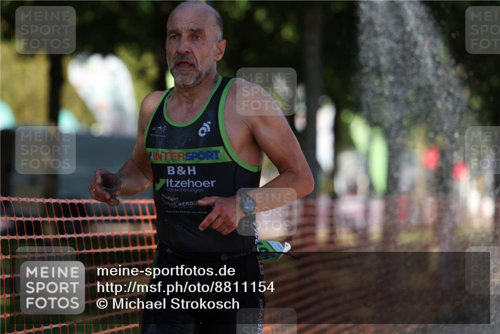 07.09.2025 - 19. Norderstedt Triathlon Michael Strokosch http://msf.ph/oto/8811154 07.09.2025 15:20:12 Laufen 1408 meine-sportfotos.de