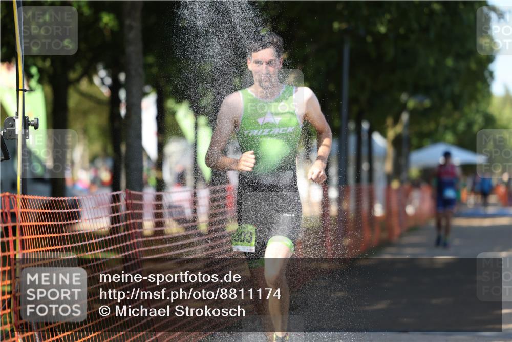 07.09.2025 - 19. Norderstedt Triathlon Michael Strokosch http://msf.ph/oto/8811174 07.09.2025 15:20:16 Laufen 908, 1456 meine-sportfotos.de