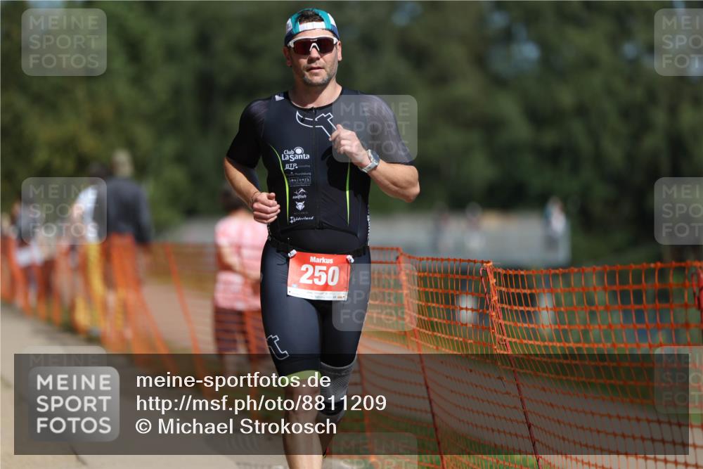 07.09.2025 - 19. Norderstedt Triathlon Michael Strokosch http://msf.ph/oto/8811209 07.09.2025 12:49:40 Laufen 207, 250 meine-sportfotos.de