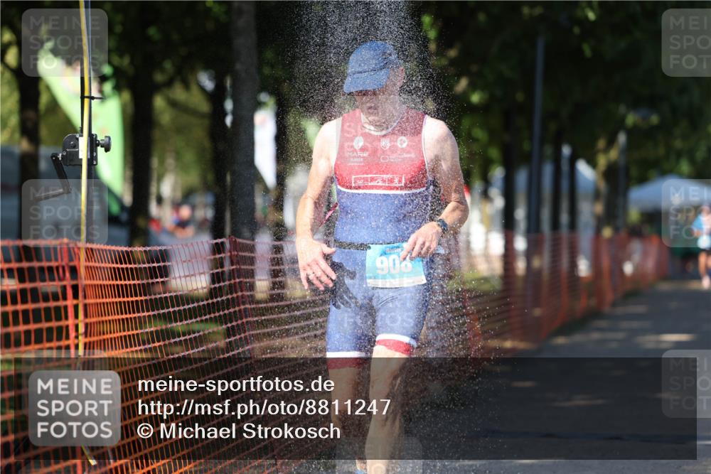 07.09.2025 - 19. Norderstedt Triathlon Michael Strokosch http://msf.ph/oto/8811247 07.09.2025 15:20:25 Laufen 393, 908, 1456 meine-sportfotos.de