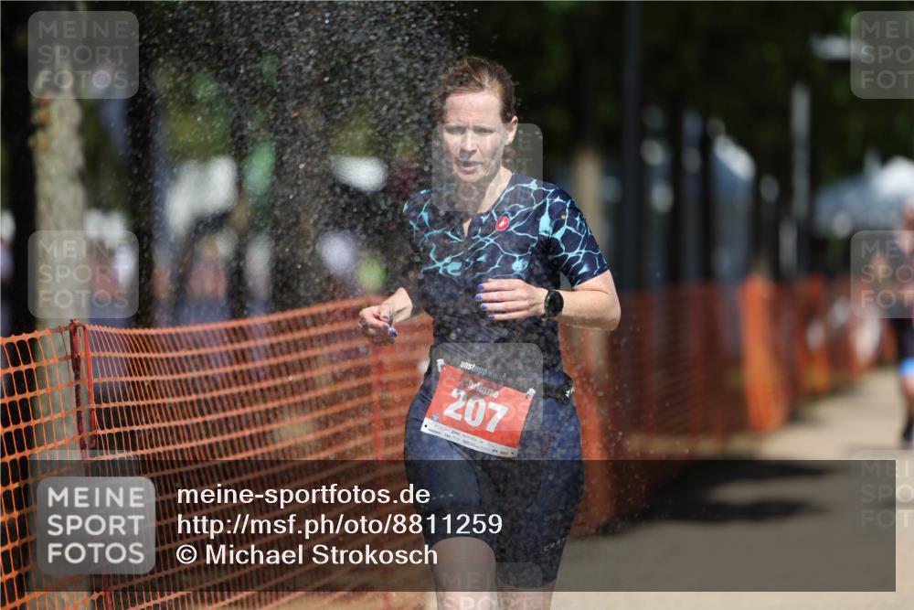 07.09.2025 - 19. Norderstedt Triathlon Michael Strokosch http://msf.ph/oto/8811259 07.09.2025 12:49:45 Laufen 167, 207, 250, 260, 1237 meine-sportfotos.de