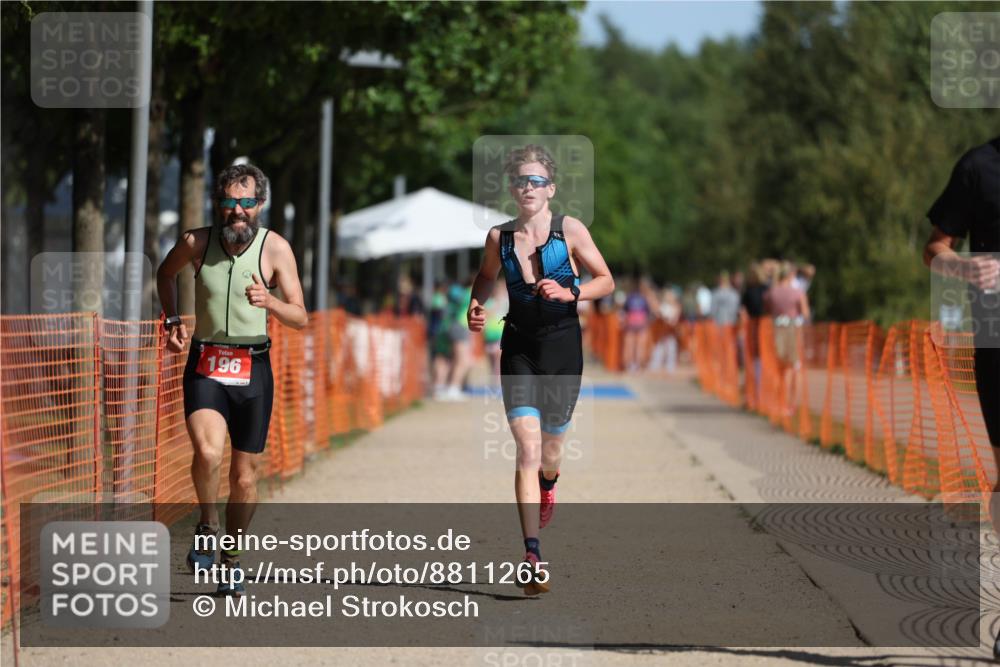07.09.2025 - 19. Norderstedt Triathlon Michael Strokosch http://msf.ph/oto/8811265 07.09.2025 11:40:10 Laufen 196, 1171, 1323 meine-sportfotos.de