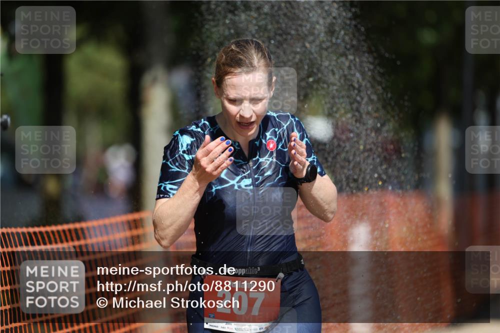 07.09.2025 - 19. Norderstedt Triathlon Michael Strokosch http://msf.ph/oto/8811290 07.09.2025 12:49:46 Laufen 137, 167, 207, 260, 1237 meine-sportfotos.de