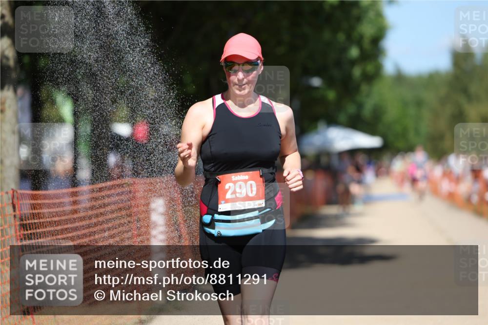 07.09.2025 - 19. Norderstedt Triathlon Michael Strokosch http://msf.ph/oto/8811291 07.09.2025 13:27:48 Laufen 290, 304, 853 meine-sportfotos.de