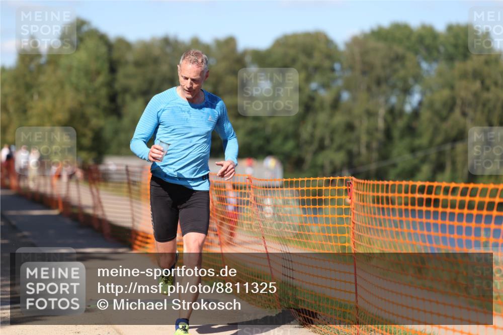 07.09.2025 - 19. Norderstedt Triathlon Michael Strokosch http://msf.ph/oto/8811325 07.09.2025 15:20:37 Laufen 373 meine-sportfotos.de