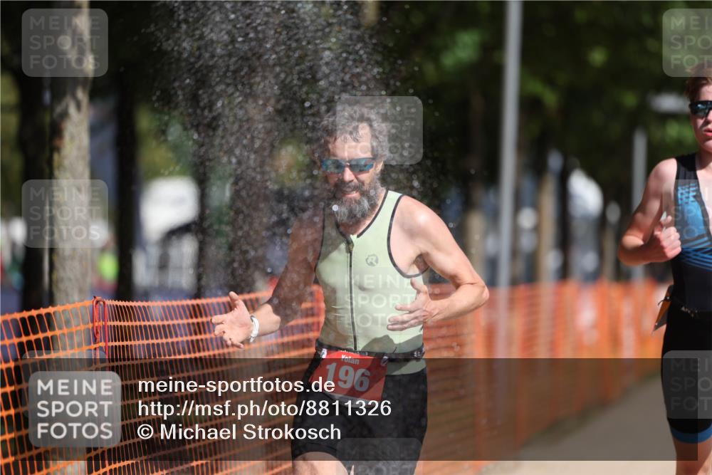 07.09.2025 - 19. Norderstedt Triathlon Michael Strokosch http://msf.ph/oto/8811326 07.09.2025 11:40:12 Laufen 196, 1171, 1323 meine-sportfotos.de