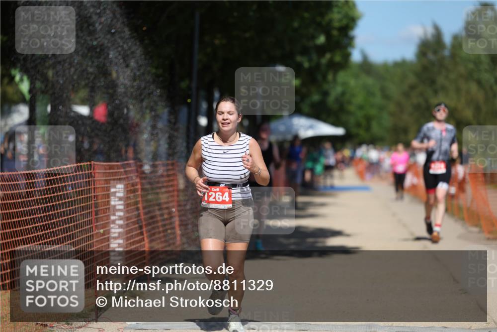 07.09.2025 - 19. Norderstedt Triathlon Michael Strokosch http://msf.ph/oto/8811329 07.09.2025 13:27:58 Laufen 262, 1264, 1271 meine-sportfotos.de