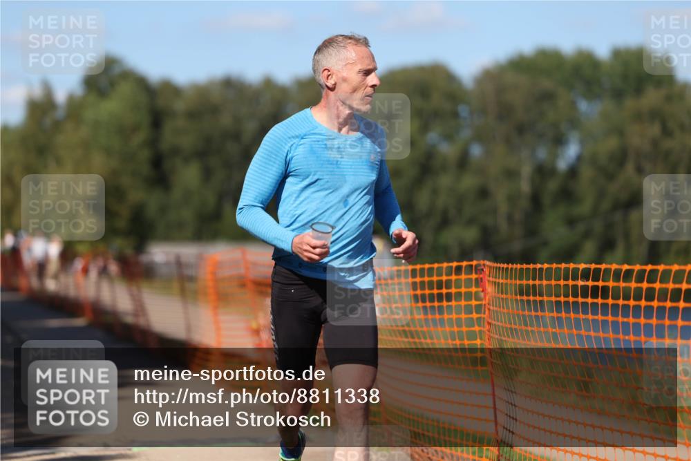07.09.2025 - 19. Norderstedt Triathlon Michael Strokosch http://msf.ph/oto/8811338 07.09.2025 15:20:38 Laufen 373 meine-sportfotos.de