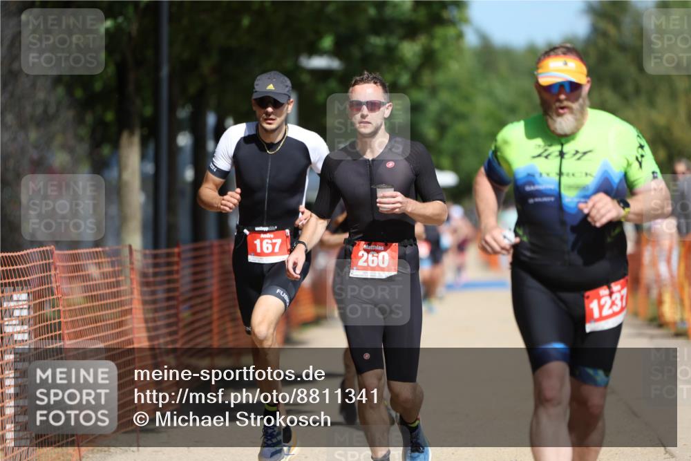 07.09.2025 - 19. Norderstedt Triathlon Michael Strokosch http://msf.ph/oto/8811341 07.09.2025 12:49:50 Laufen 137, 167, 260, 721, 1237 meine-sportfotos.de