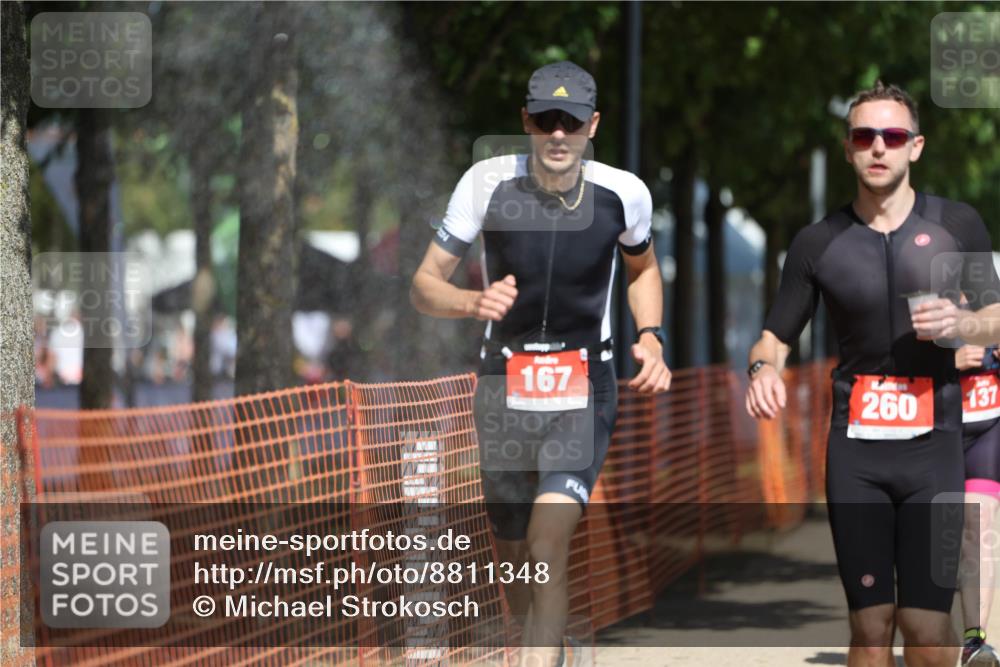 07.09.2025 - 19. Norderstedt Triathlon Michael Strokosch http://msf.ph/oto/8811348 07.09.2025 12:49:50 Laufen 137, 167, 260, 721, 1237 meine-sportfotos.de