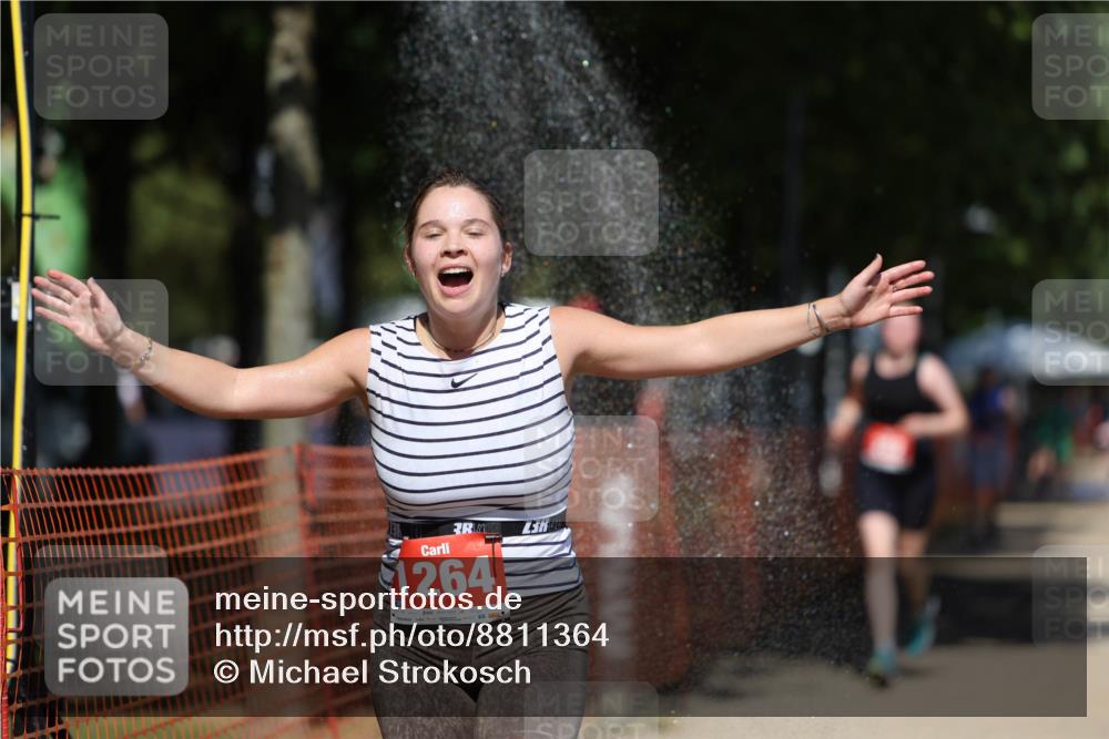 07.09.2025 - 19. Norderstedt Triathlon Michael Strokosch http://msf.ph/oto/8811364 07.09.2025 13:28:00 Laufen 262, 1264, 1271, 1295 meine-sportfotos.de