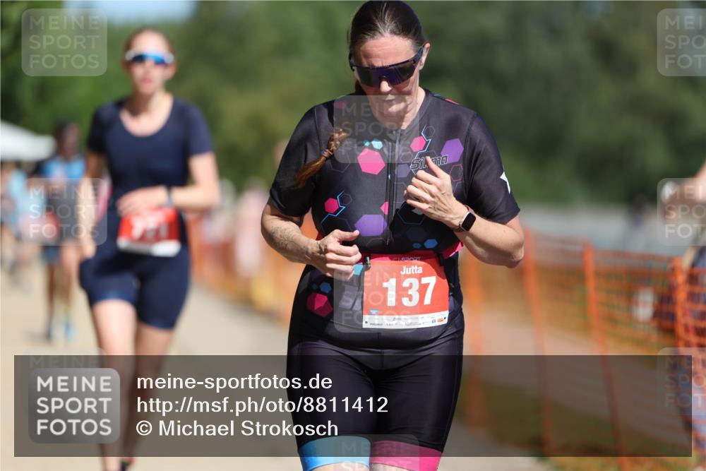 07.09.2025 - 19. Norderstedt Triathlon Michael Strokosch http://msf.ph/oto/8811412 07.09.2025 12:49:55 Laufen 137, 167, 260, 721, 824 meine-sportfotos.de