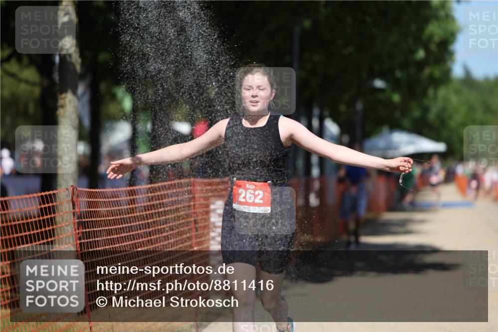 07.09.2025 - 19. Norderstedt Triathlon Michael Strokosch http://msf.ph/oto/8811416 07.09.2025 13:28:02 Laufen 262, 1264, 1271, 1295 meine-sportfotos.de