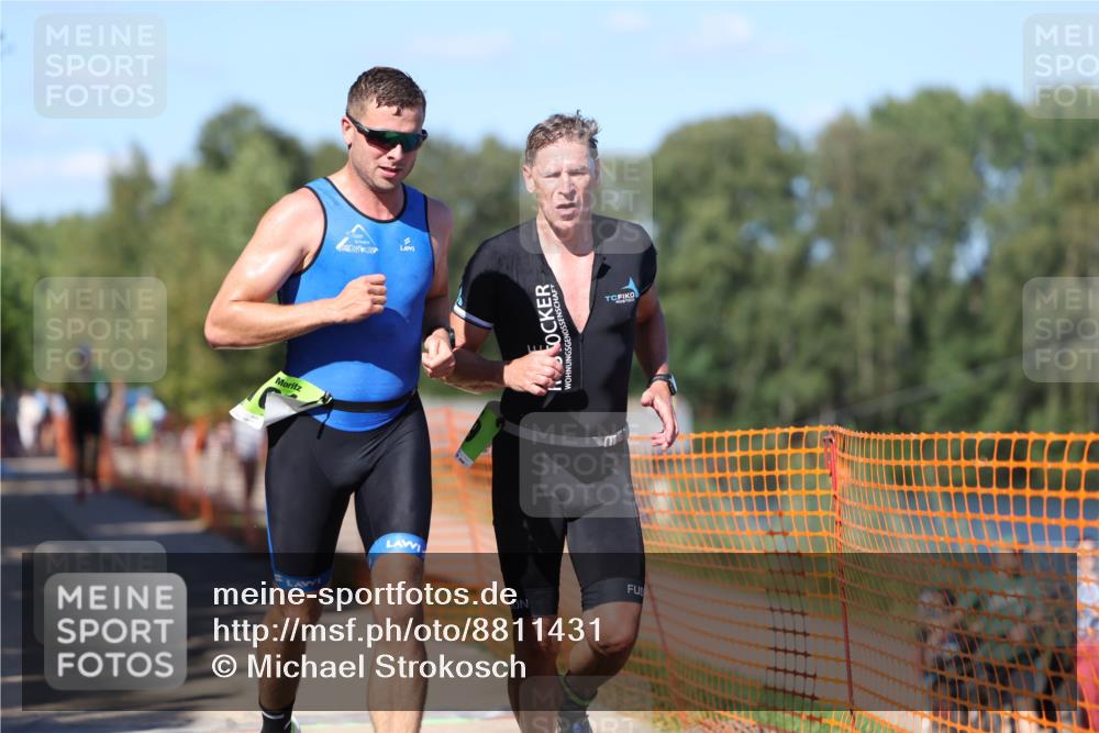 07.09.2025 - 19. Norderstedt Triathlon Michael Strokosch http://msf.ph/oto/8811431 07.09.2025 15:20:52 Laufen 972, 989, 1010 meine-sportfotos.de