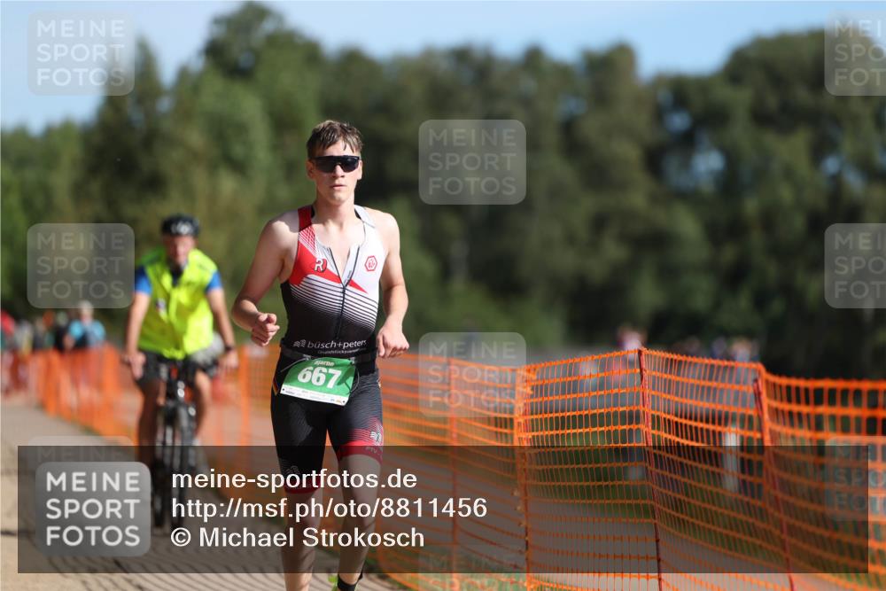 07.09.2025 - 19. Norderstedt Triathlon Michael Strokosch http://msf.ph/oto/8811456 07.09.2025 10:42:02 Laufen 667 meine-sportfotos.de
