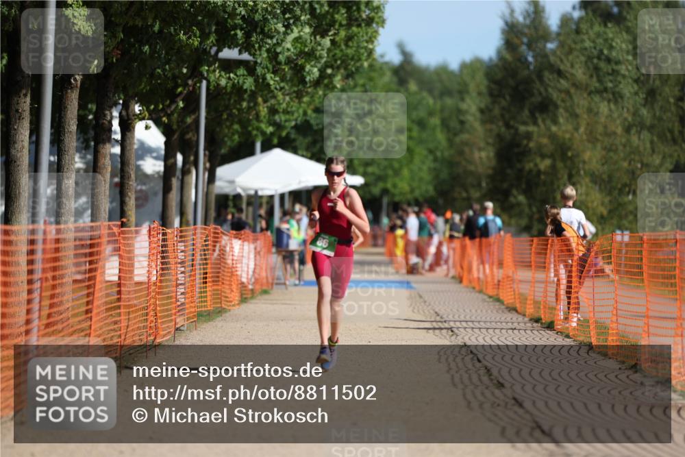 07.09.2025 - 19. Norderstedt Triathlon Michael Strokosch http://msf.ph/oto/8811502 07.09.2025 10:42:09 Laufen 86 meine-sportfotos.de