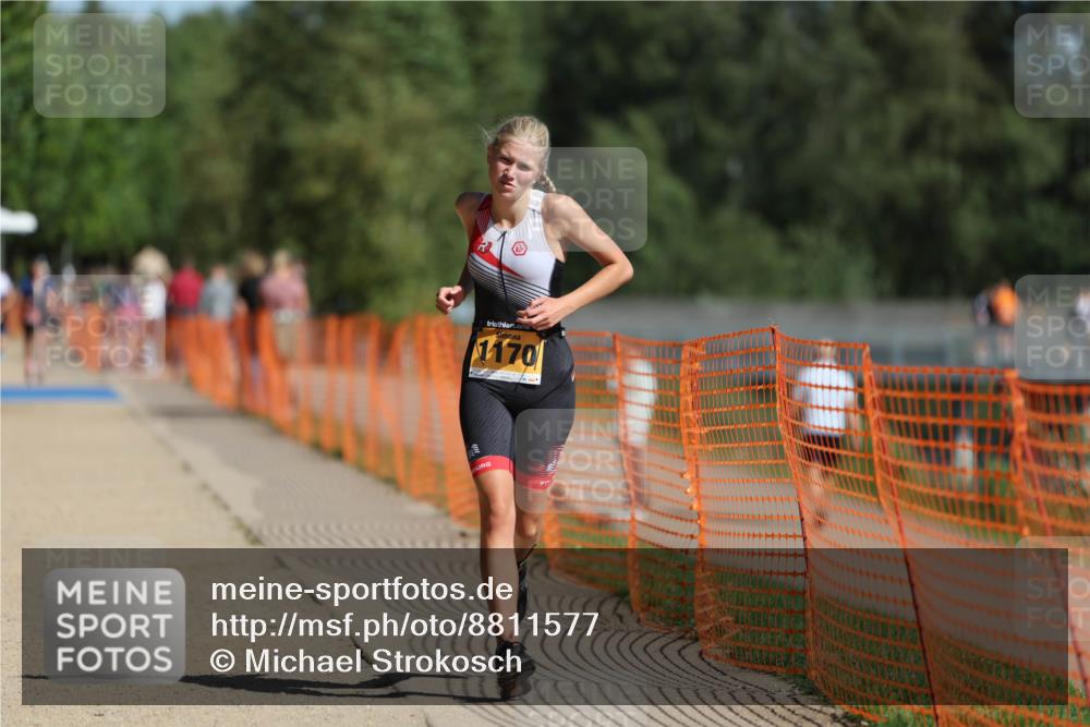 07.09.2025 - 19. Norderstedt Triathlon Michael Strokosch http://msf.ph/oto/8811577 07.09.2025 11:40:36 Laufen 1160, 1170 meine-sportfotos.de