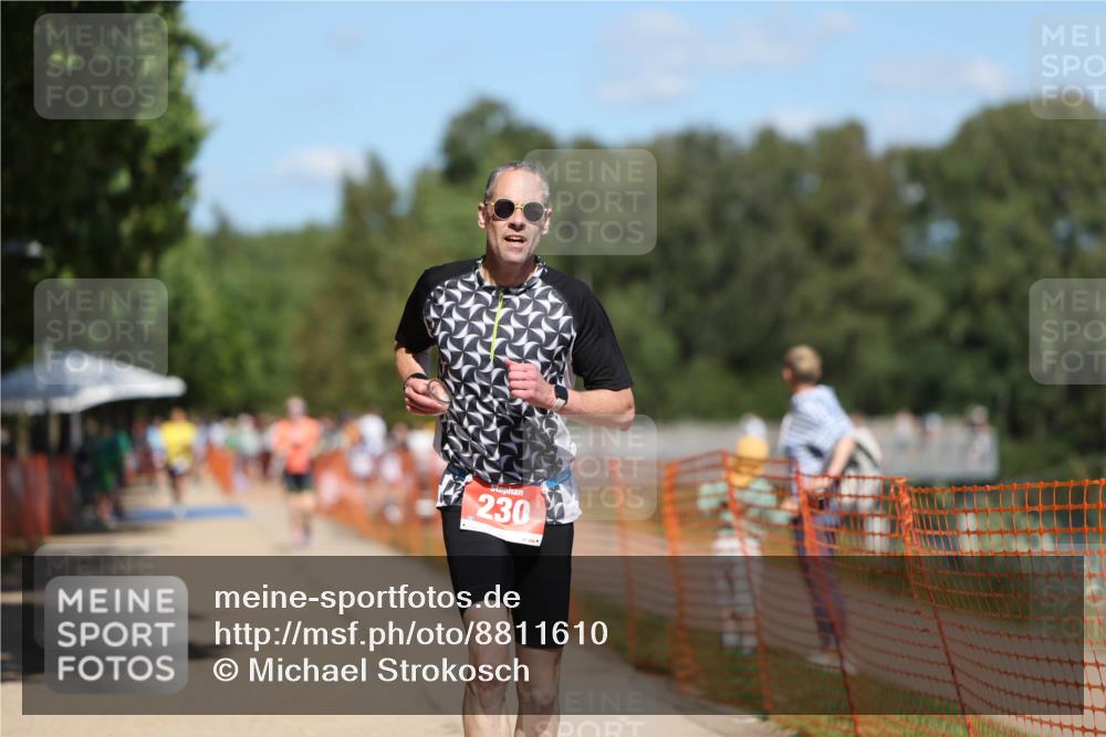 07.09.2025 - 19. Norderstedt Triathlon Michael Strokosch http://msf.ph/oto/8811610 07.09.2025 13:28:23 Laufen 230, 698 meine-sportfotos.de