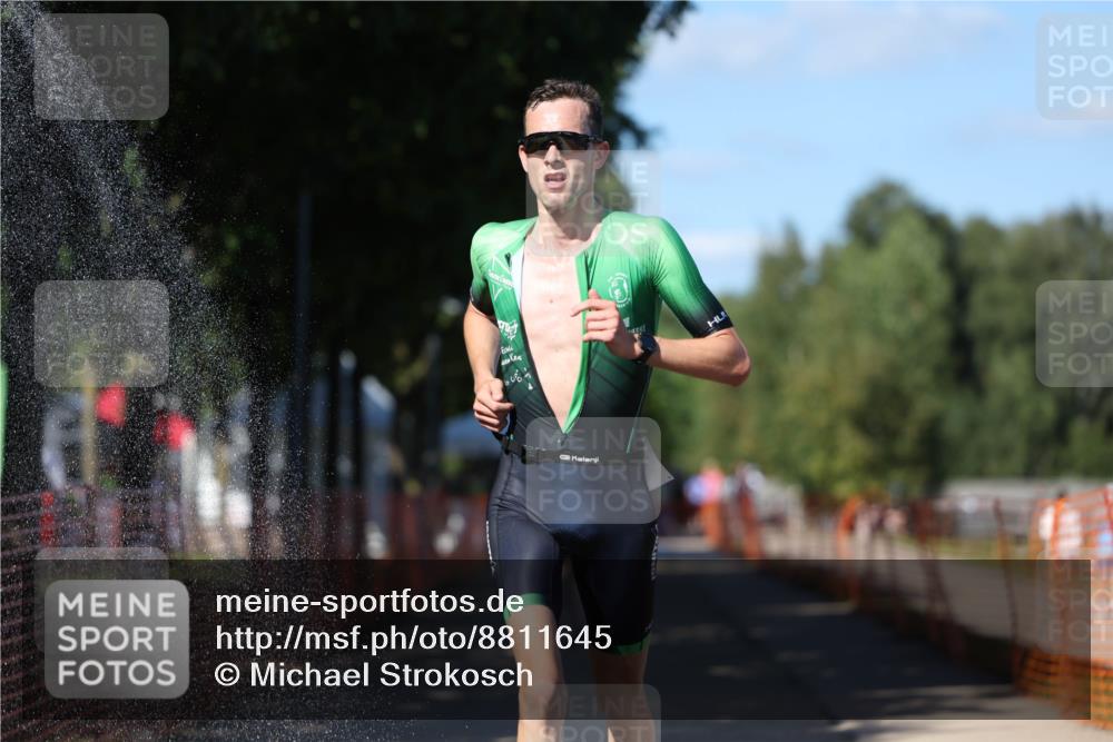07.09.2025 - 19. Norderstedt Triathlon Michael Strokosch http://msf.ph/oto/8811645 07.09.2025 15:21:30 Laufen  meine-sportfotos.de