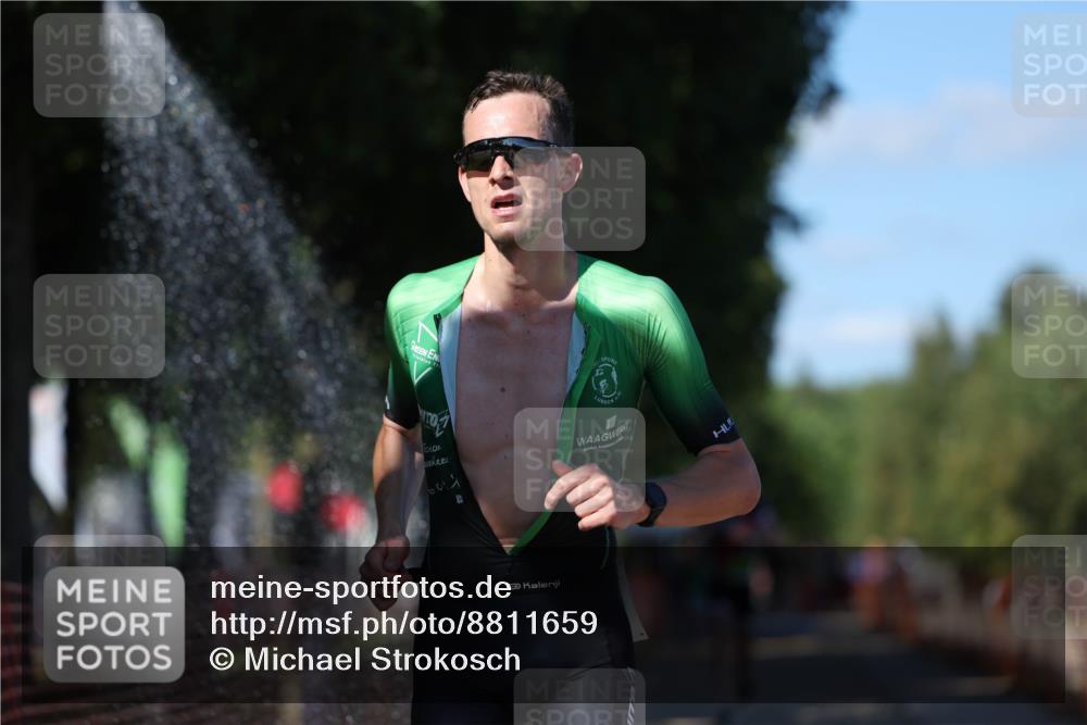 07.09.2025 - 19. Norderstedt Triathlon Michael Strokosch http://msf.ph/oto/8811659 07.09.2025 15:21:30 Laufen  meine-sportfotos.de