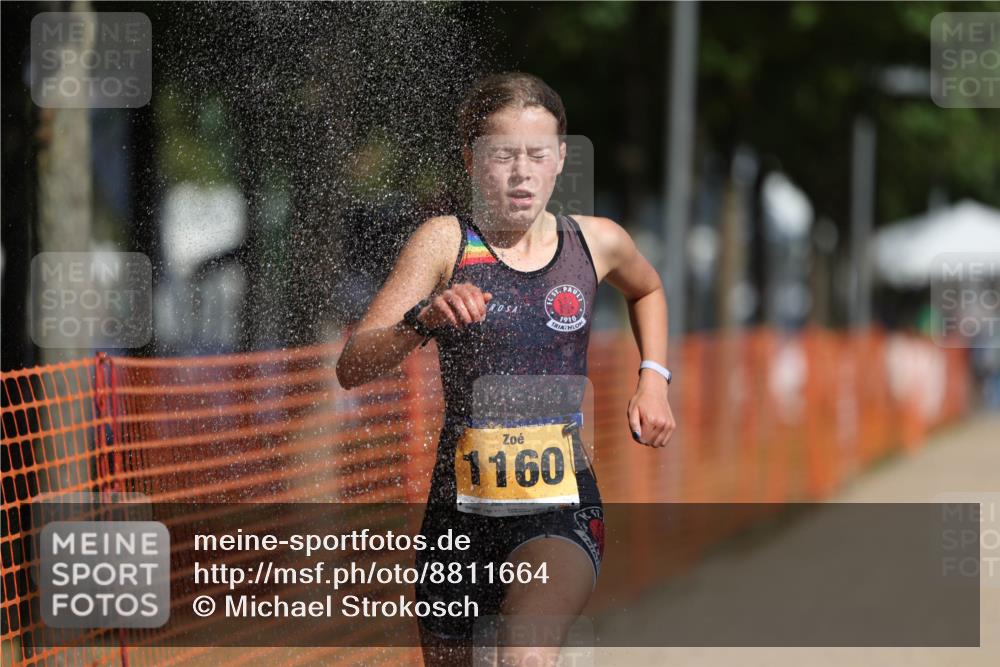 07.09.2025 - 19. Norderstedt Triathlon Michael Strokosch http://msf.ph/oto/8811664 07.09.2025 11:40:38 Laufen 1160, 1170 meine-sportfotos.de