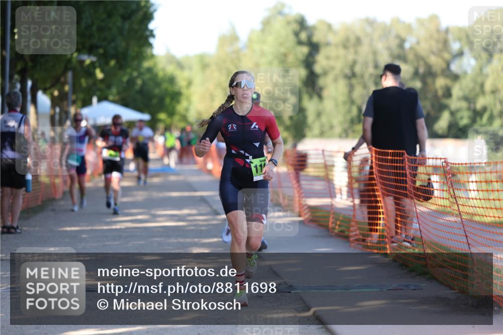 07.09.2025 - 19. Norderstedt Triathlon Michael Strokosch http://msf.ph/oto/8811698 07.09.2025 16:18:55 Laufen 446, 1047, 1050, 1100, 1612 meine-sportfotos.de