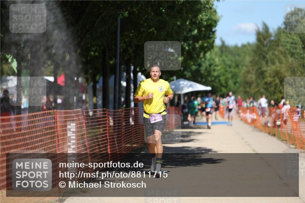 07.09.2025 - 19. Norderstedt Triathlon Michael Strokosch http://msf.ph/oto/8811715 07.09.2025 13:28:38 Laufen 330, 1337 meine-sportfotos.de