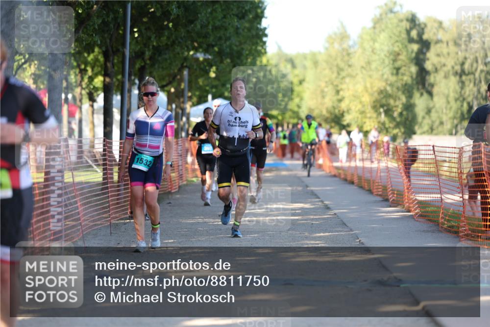 07.09.2025 - 19. Norderstedt Triathlon Michael Strokosch http://msf.ph/oto/8811750 07.09.2025 16:19:03 Laufen 399, 446, 496, 519, 1532, 1584, 1586 meine-sportfotos.de