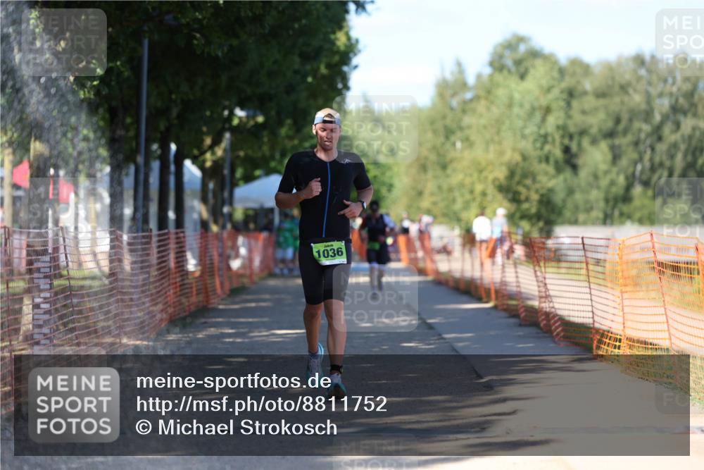 07.09.2025 - 19. Norderstedt Triathlon Michael Strokosch http://msf.ph/oto/8811752 07.09.2025 15:21:51 Laufen  meine-sportfotos.de