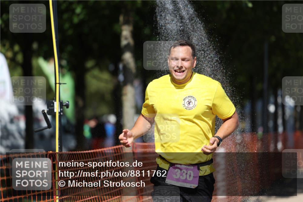 07.09.2025 - 19. Norderstedt Triathlon Michael Strokosch http://msf.ph/oto/8811762 07.09.2025 13:28:41 Laufen 330 meine-sportfotos.de