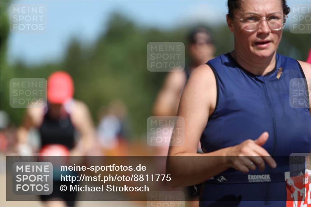 07.09.2025 - 19. Norderstedt Triathlon Michael Strokosch http://msf.ph/oto/8811775 07.09.2025 12:50:17 Laufen 150, 290, 783, 1242, 1286, 1339, 1381 meine-sportfotos.de