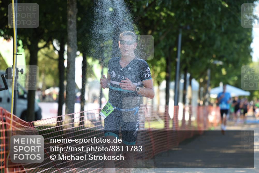07.09.2025 - 19. Norderstedt Triathlon Michael Strokosch http://msf.ph/oto/8811783 07.09.2025 16:19:21 Laufen 1484 meine-sportfotos.de