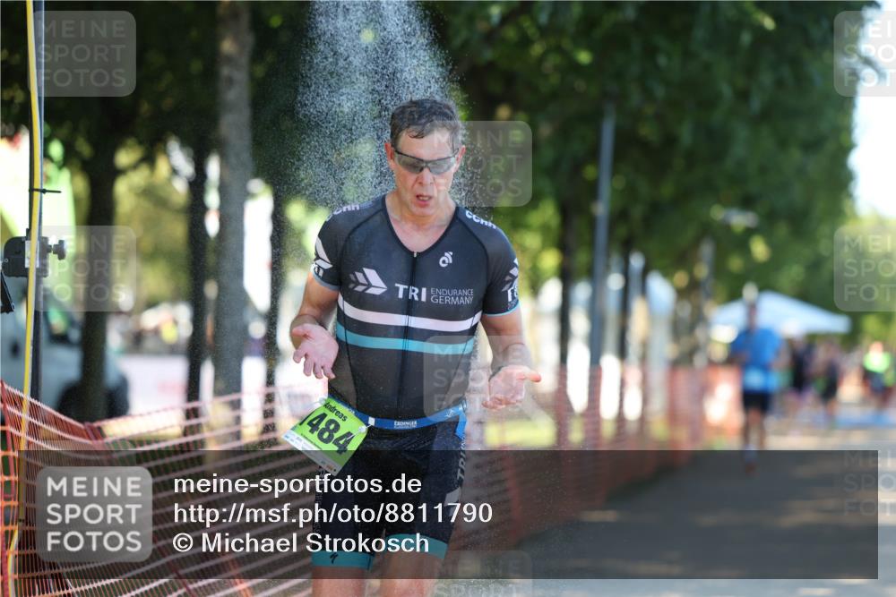 07.09.2025 - 19. Norderstedt Triathlon Michael Strokosch http://msf.ph/oto/8811790 07.09.2025 16:19:21 Laufen 1484 meine-sportfotos.de