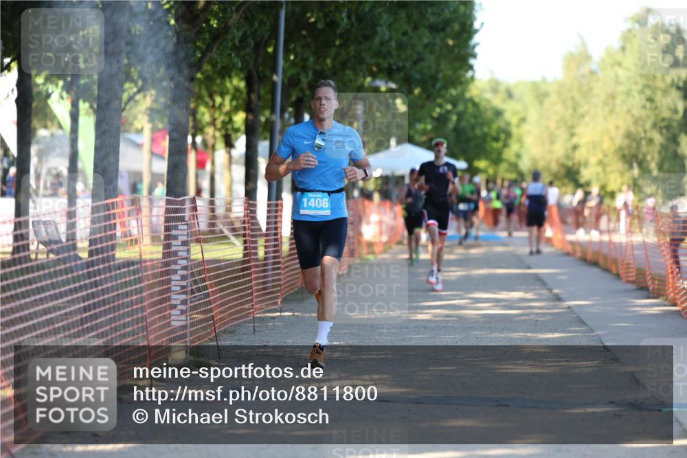 07.09.2025 - 19. Norderstedt Triathlon Michael Strokosch http://msf.ph/oto/8811800 07.09.2025 16:19:26 Laufen 544 meine-sportfotos.de