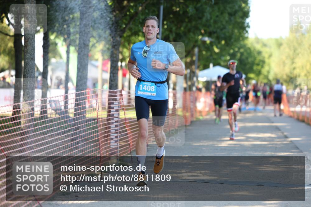 07.09.2025 - 19. Norderstedt Triathlon Michael Strokosch http://msf.ph/oto/8811809 07.09.2025 16:19:27 Laufen 534, 544 meine-sportfotos.de